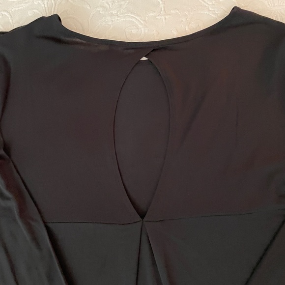 Ideology Key Hole Top (NWT) - Picture 7 of 7